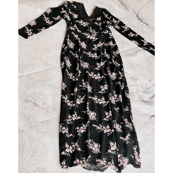 MAXI DRESS - Picture 5 of 6